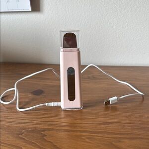 DERMAFLASH
DERMAPORE+ Ultrasonic Pore Extractor